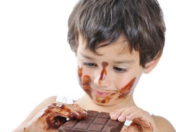 20111210003550-beneficios-del-chocolate-en-los-ninos-articulo-landscape.jpg